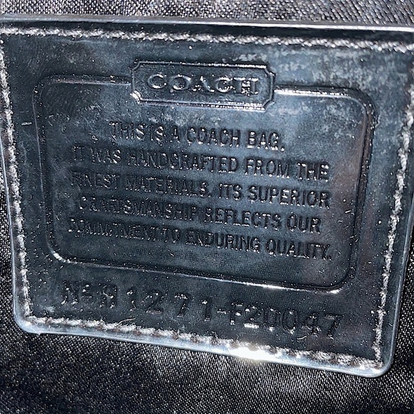 Coach Daisy Liquid Gloss Black Patent Leather Bag - Picture 10 of 10